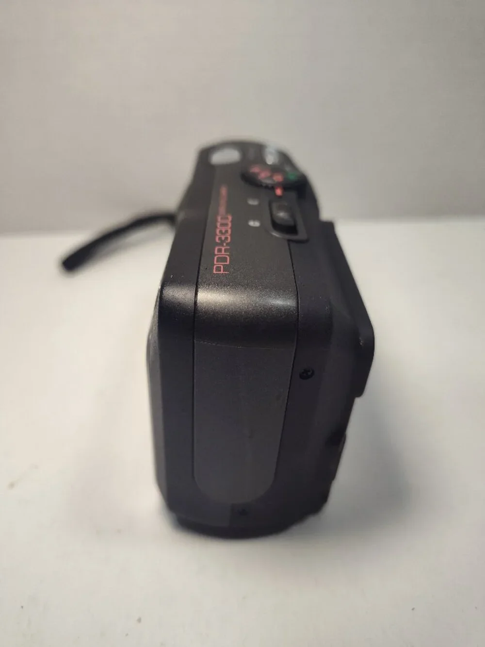 Toshiba PDR-3300 Digital Camera Tested Working Box Manuals CD 64MB SD Card